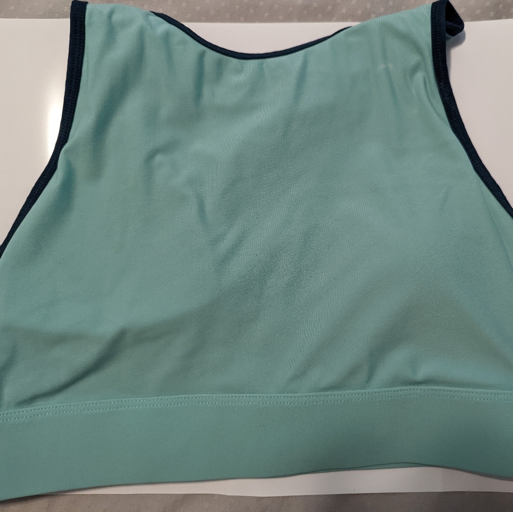 NEW Fabletics Sports Bra